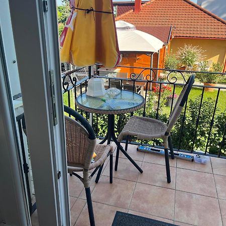Rege Apartman 2 Alsóörs Zewnętrze zdjęcie